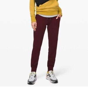 Lululemon Ready to Rulu pant jogger joggers pants garnet red maroon size 8